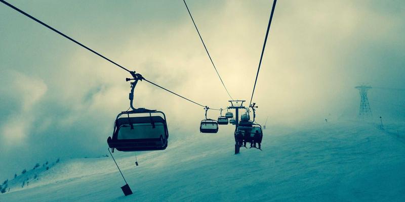 聊城工业园区厂房建设标准解析与钢结构施工技术应用——以世纪建筑公司工程管理实践为例